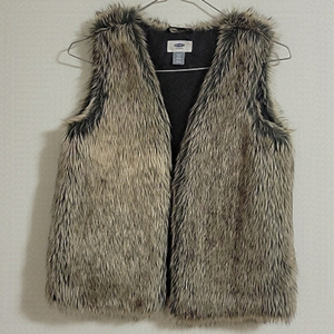 Old NAVY Faux-Fur Vest Youth Size XL(14)